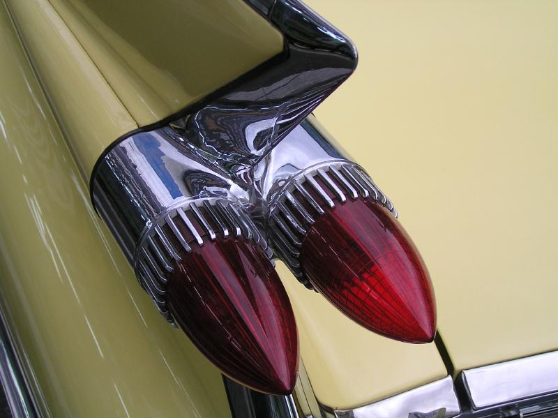 �L���f�B���b�N �R���o�[�`�u��