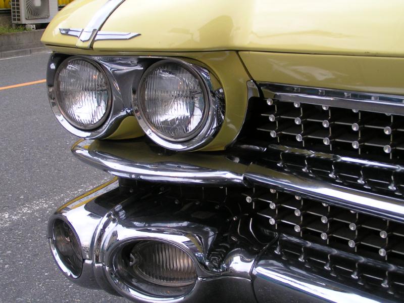 �L���f�B���b�N �R���o�[�`�u��