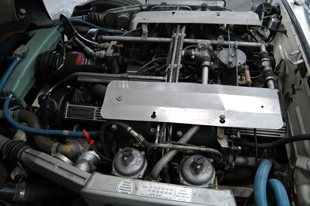 �W���K�[XKE-V12