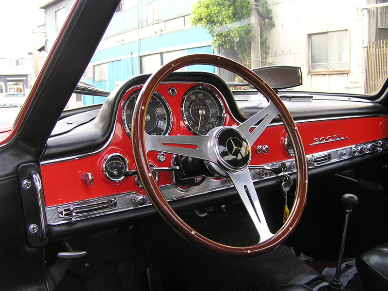 Mercedes Benz 300SL coupe