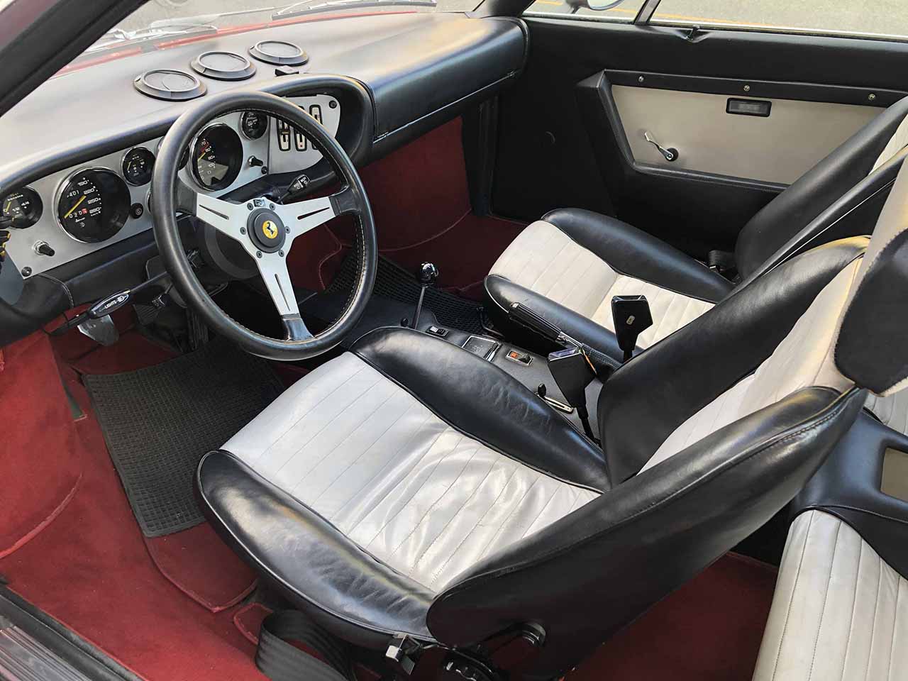 フェラーリ ディーノ 308 GT4